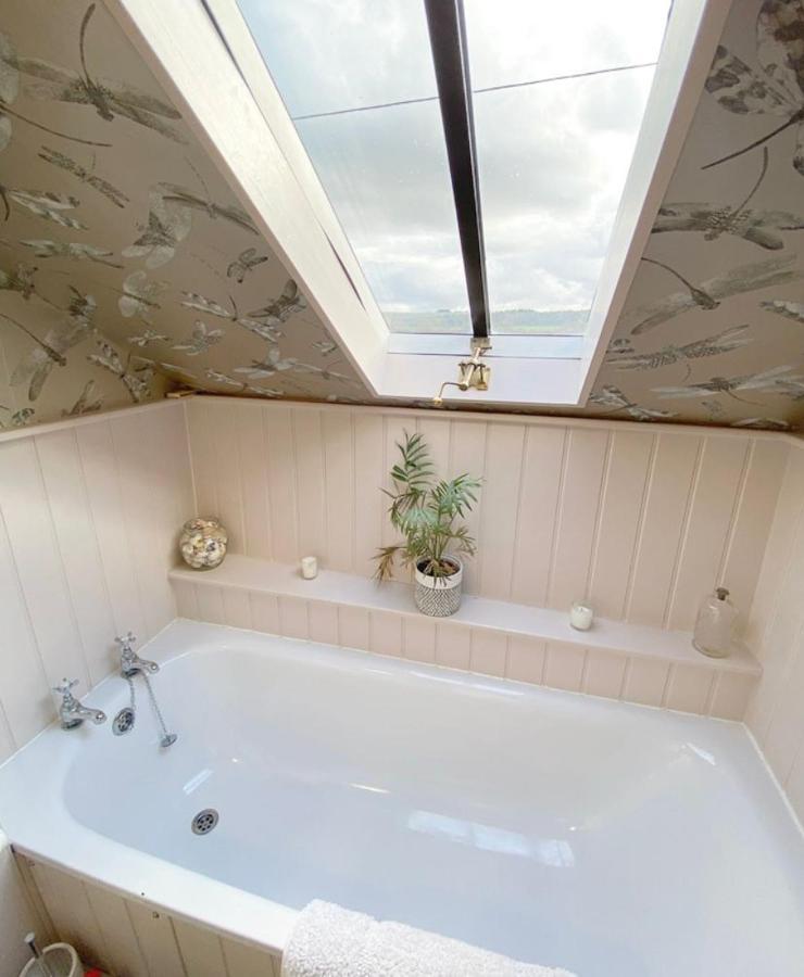 Lovely 2 Bed Annexe Near Salisbury Exterior photo